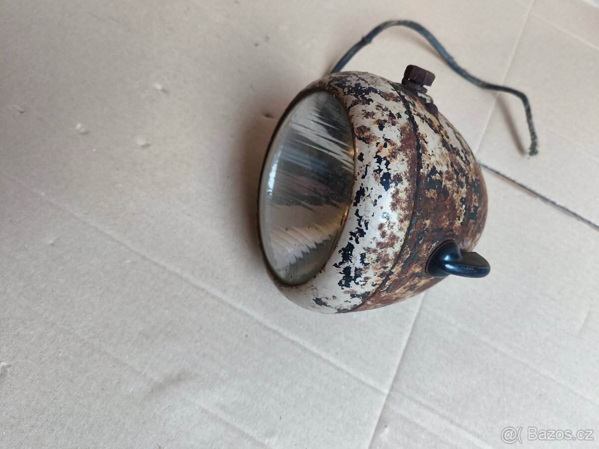 Přední svetlo 175,250 special