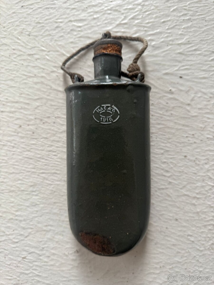 Rakouská láhev z 1.SV R/U
