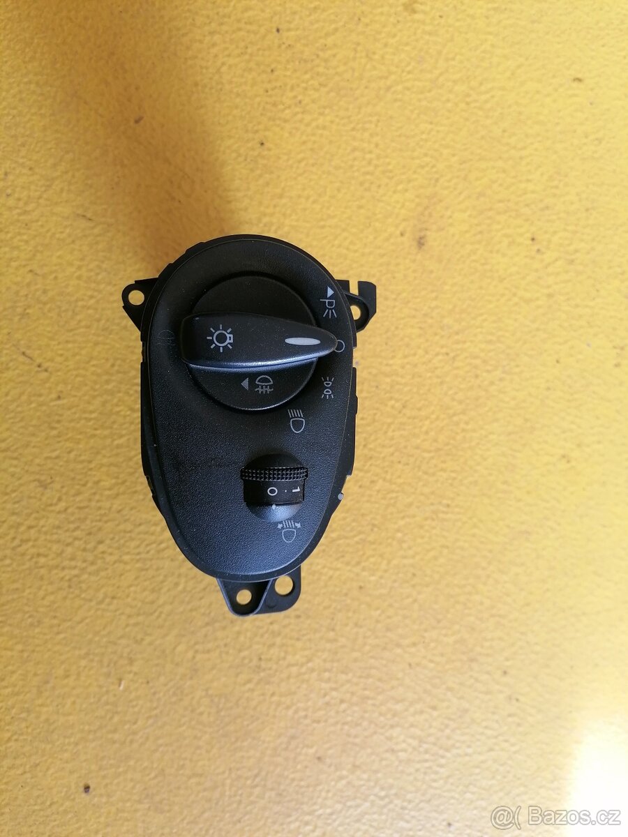 Spínač světel Ford Focus