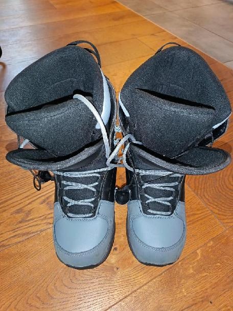 Snowboardové boty Robla vel.38