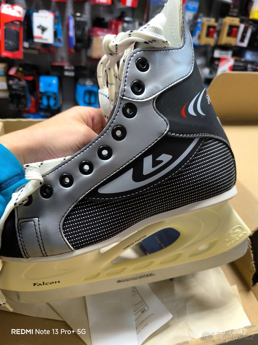 Hokejové pánské brusle Kanady