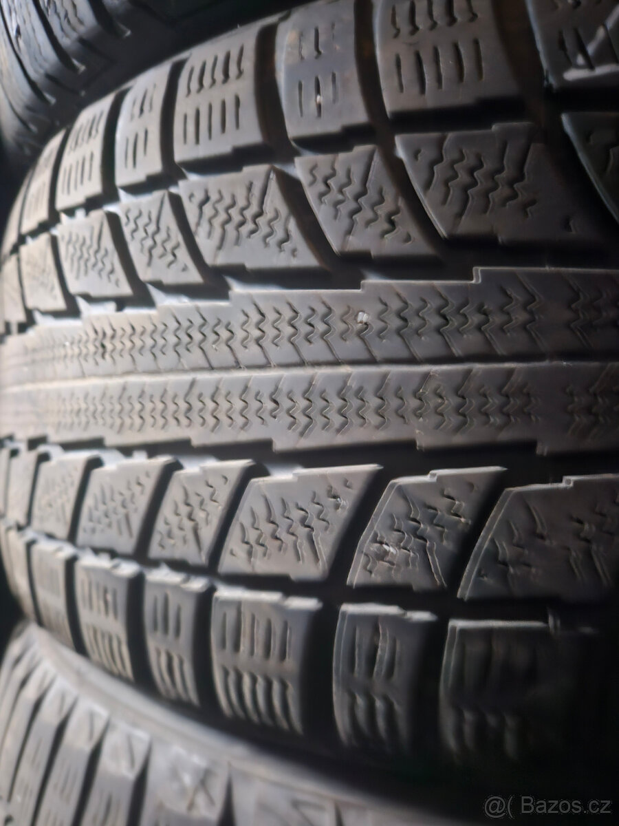 235/55R17 103 V XL Tristar Snowpower UHP