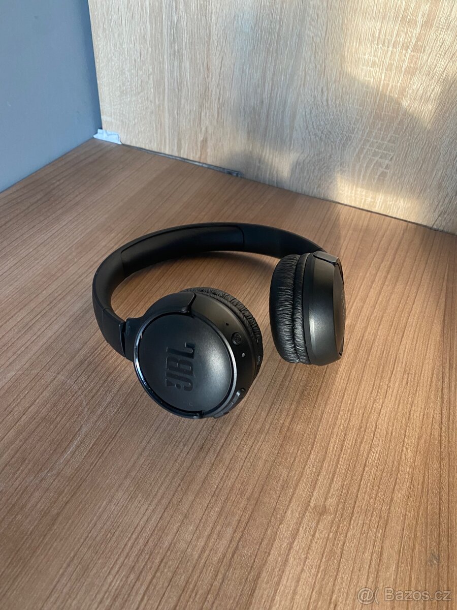 Bezdrátová sluchátka JBL 510 Tune