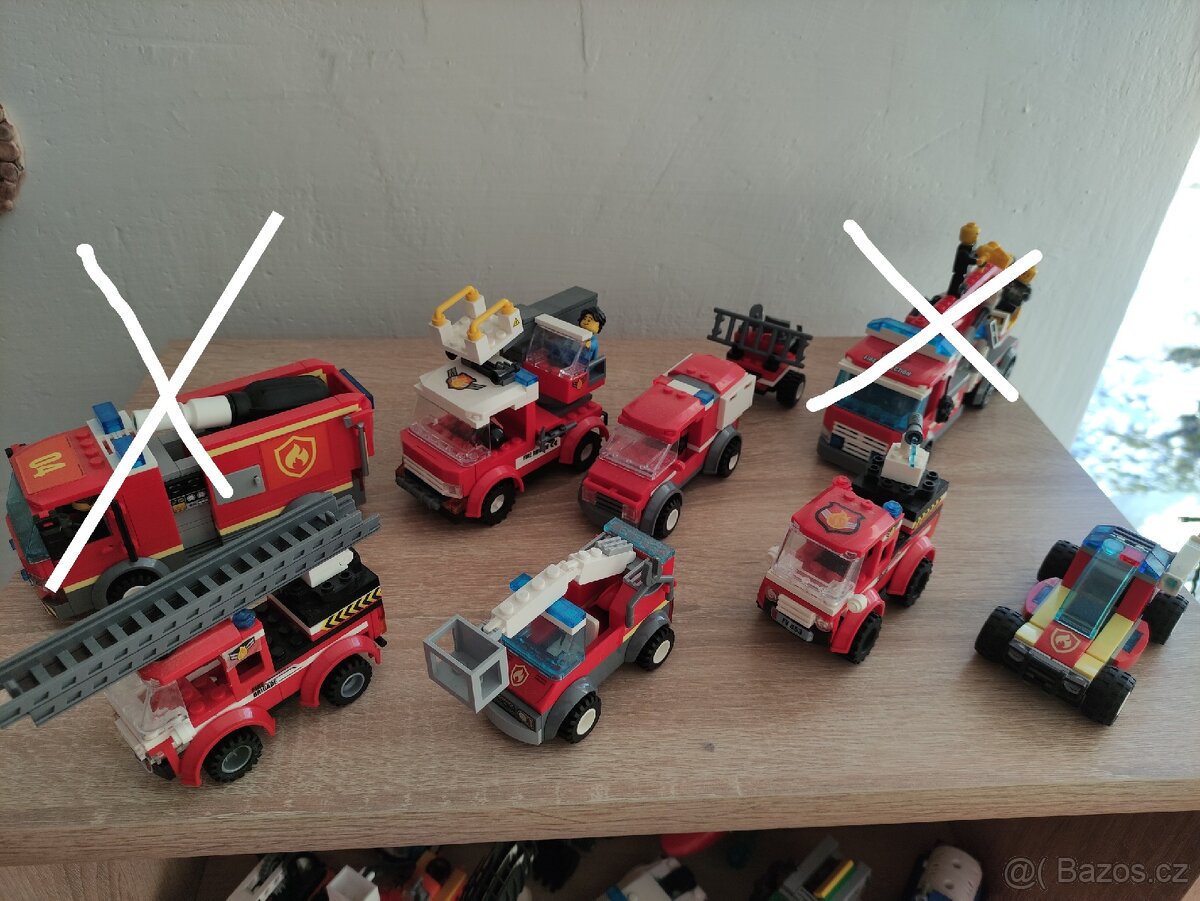 Prodám lego dohodou za dobrou cenu.