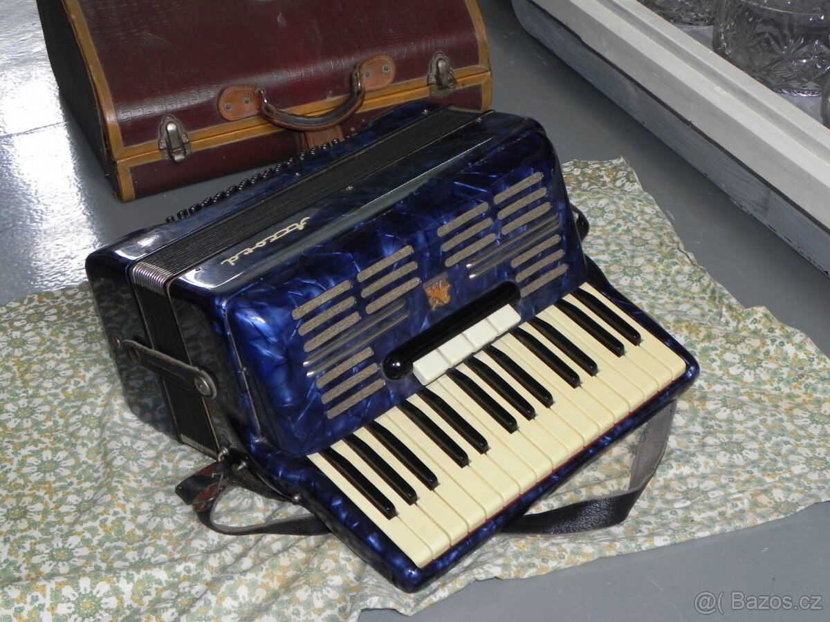 Stará harmonika accord