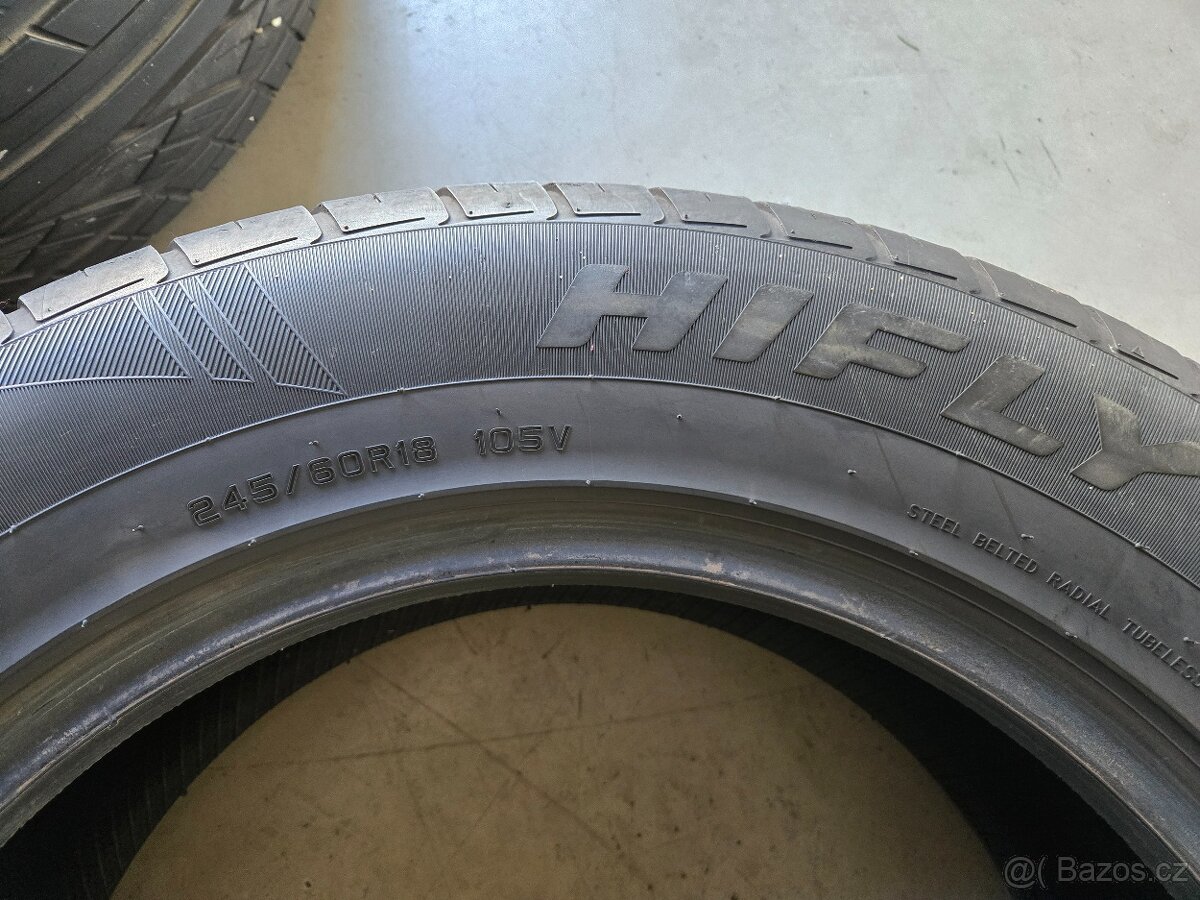 245/60R18