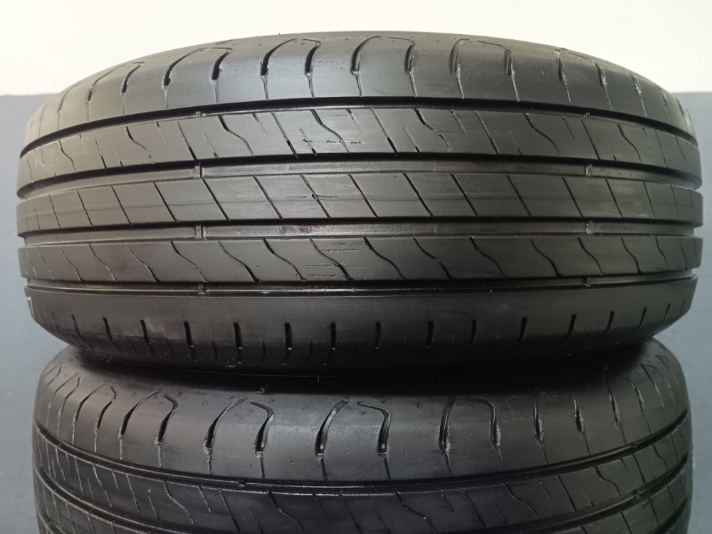225/65 R17 GOODYEAR (0822)