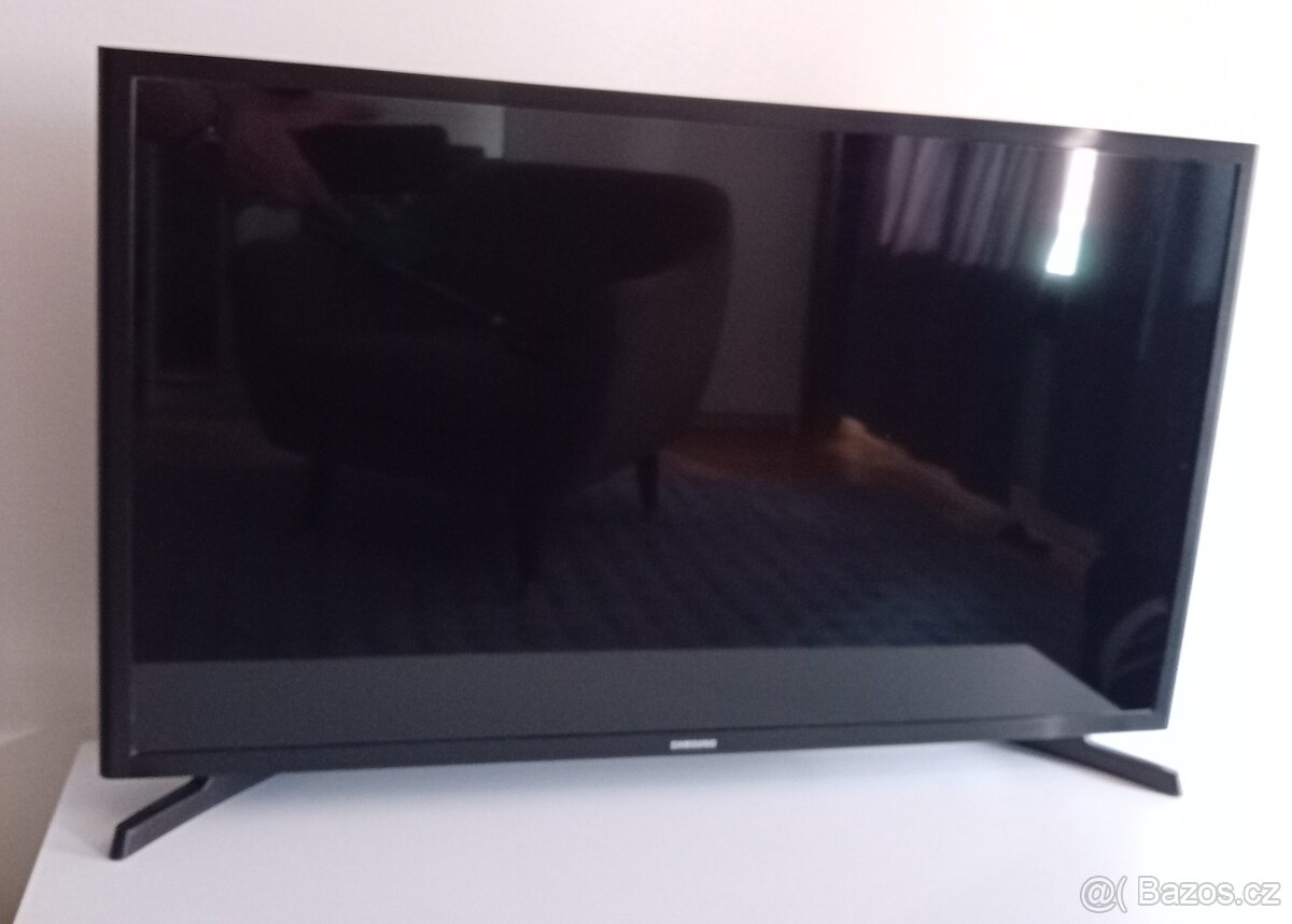 Televize Samsung 32' 80 cm