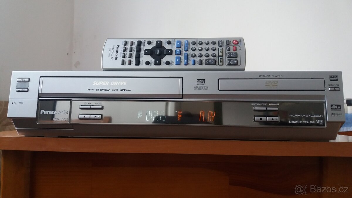 COMBO PANASONIC/ DVD/VHS/ NV-VP31 EP