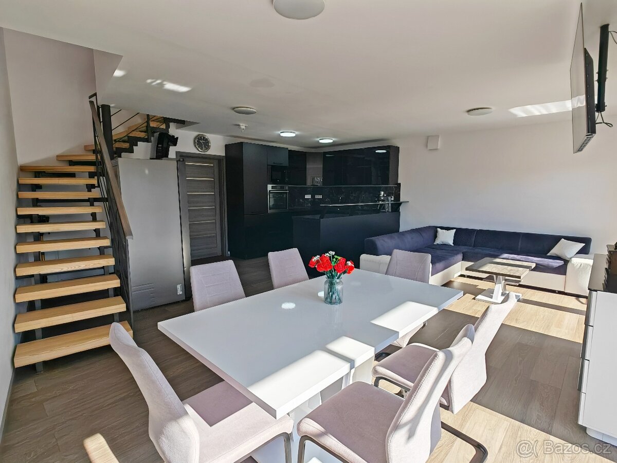 Prodej bytu 6kk 279 m² Brno Ivanovice - Česká