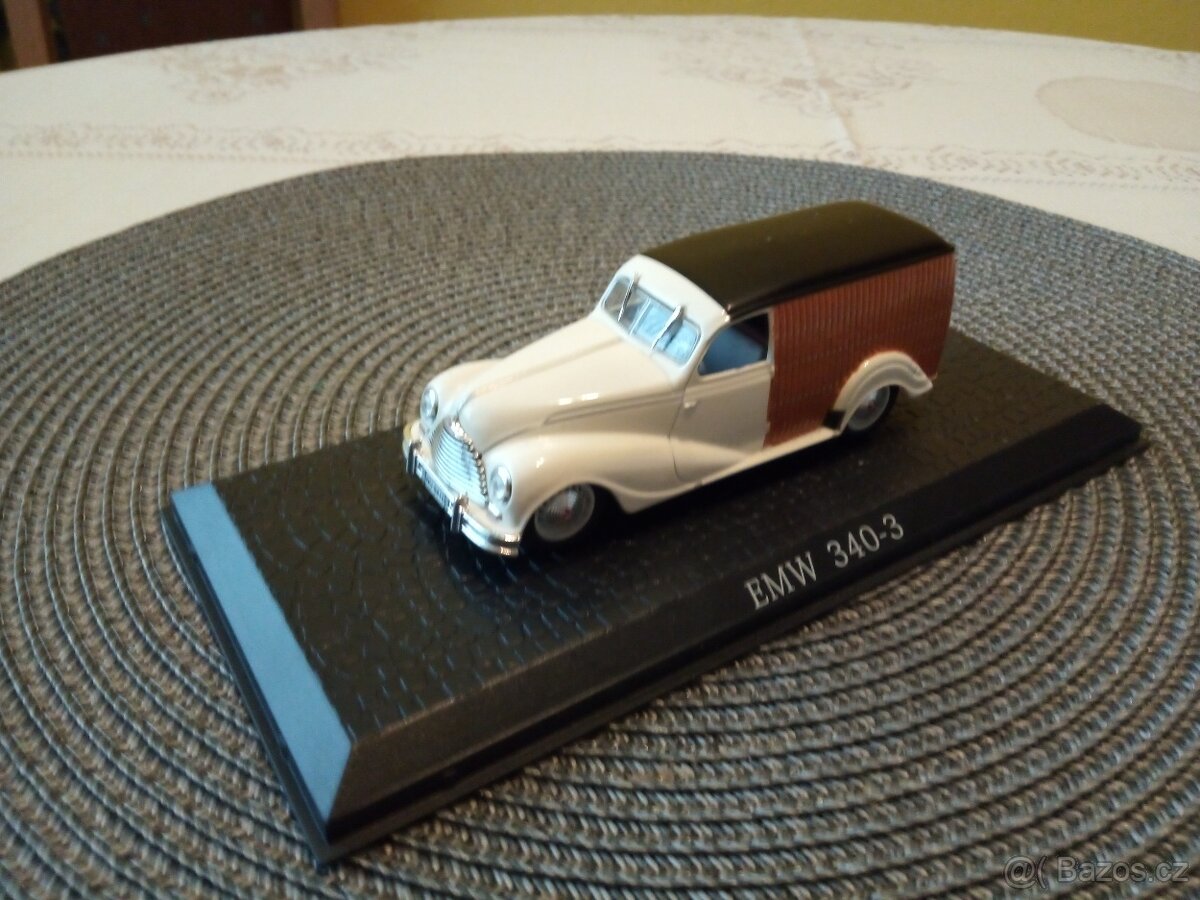 Doprodej modelů aut 1:43