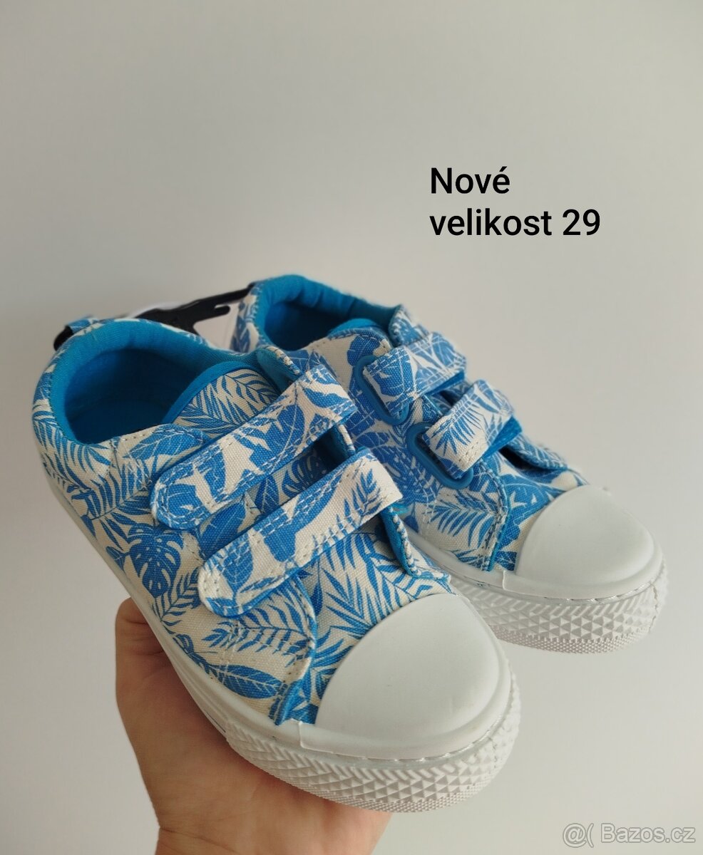 Prodám nové dětské plátěné boty