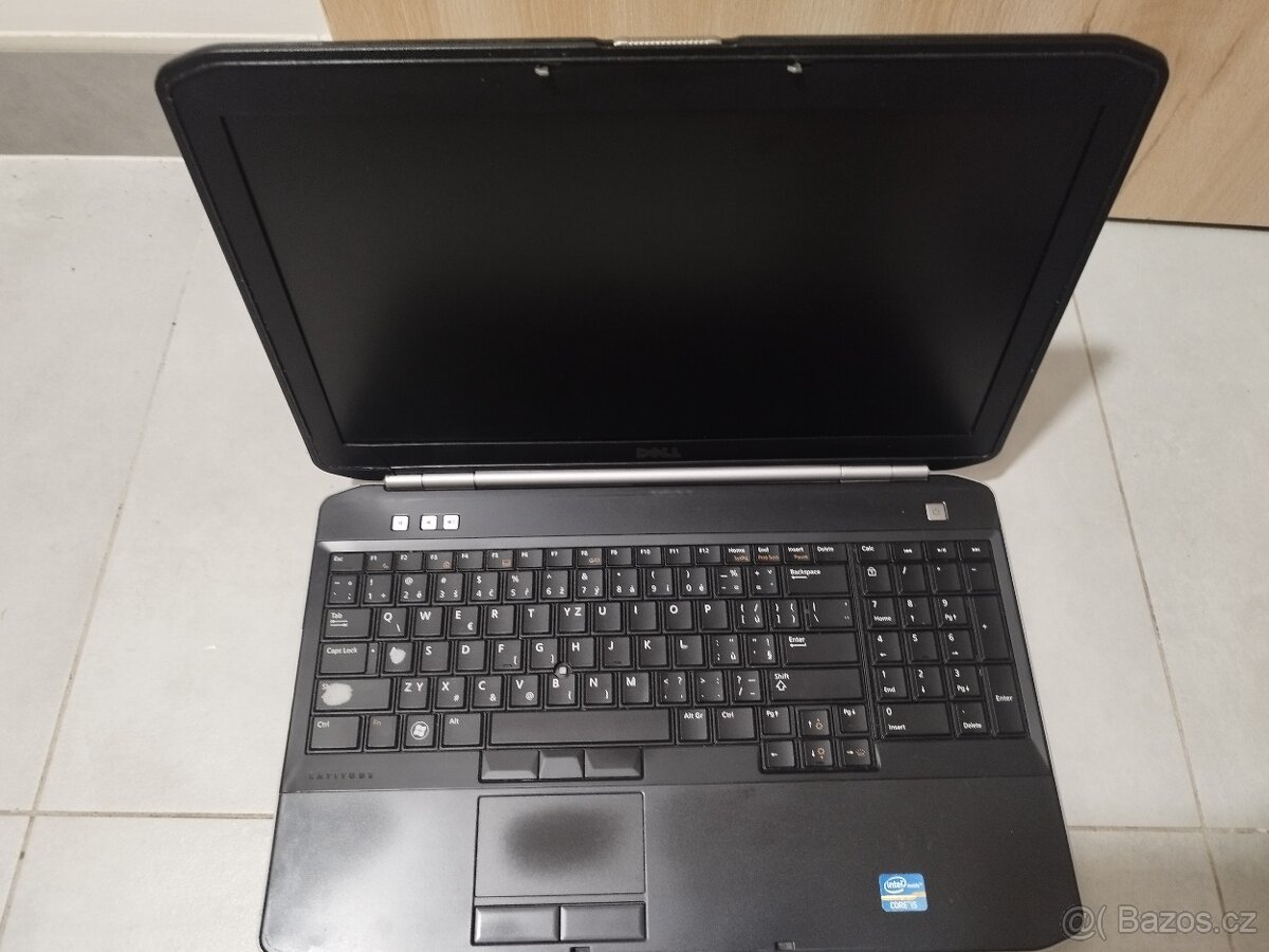 Dell latitude E5520