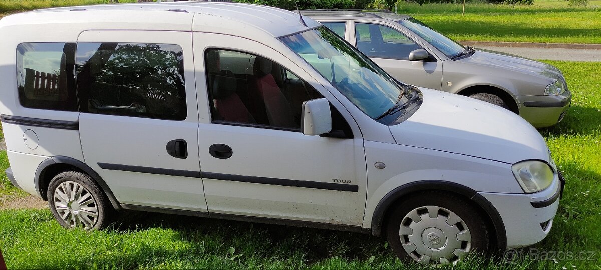 Opel combo tour