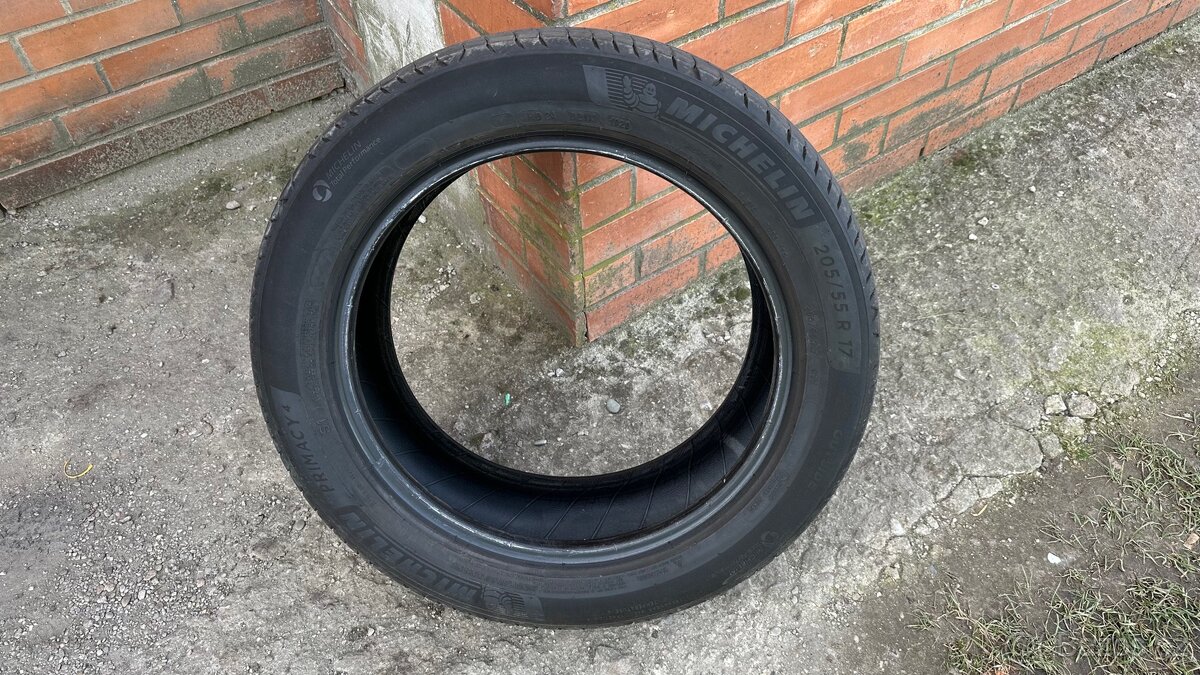 Pneumatiky 205/55 R17