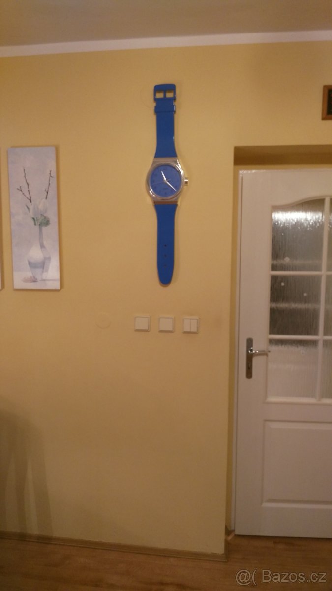 nástěnné hodiny dětské náramkové