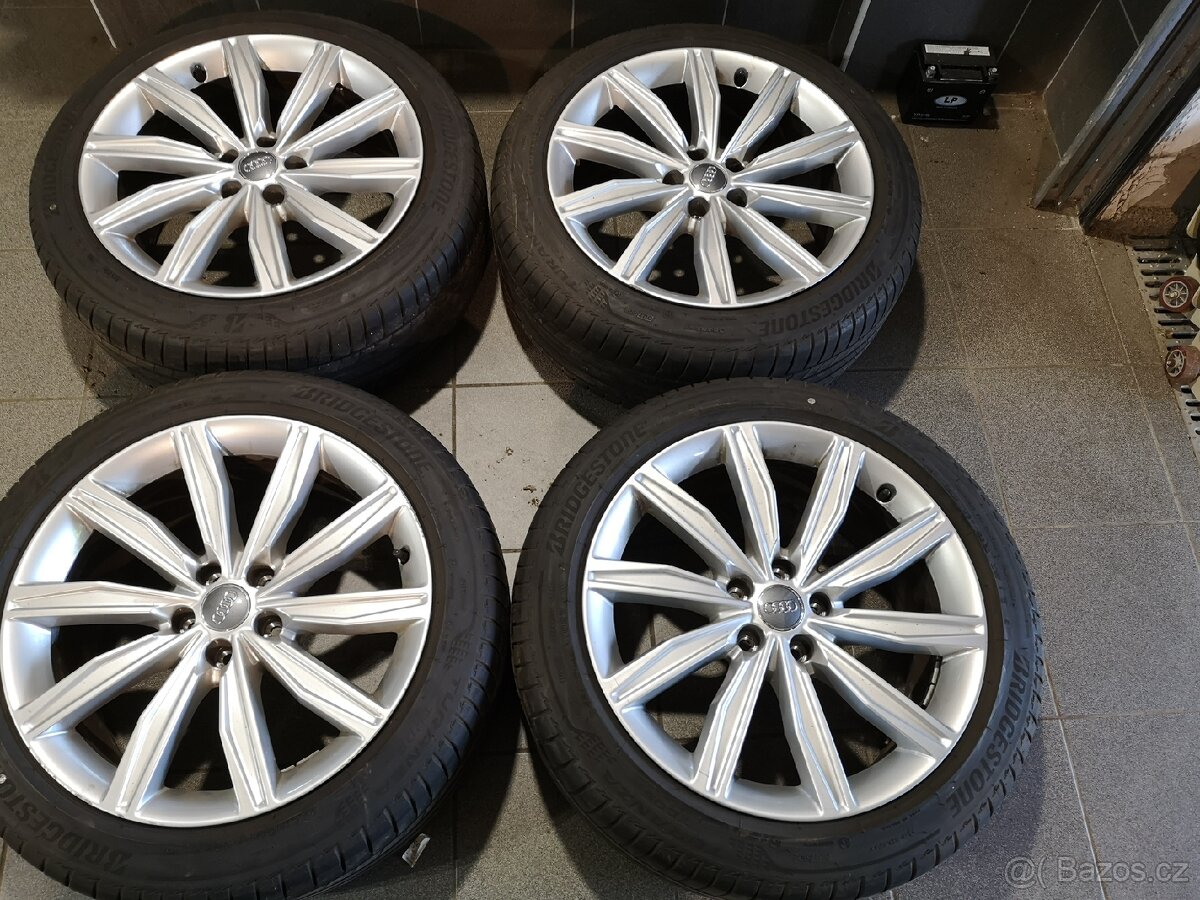 Audi A5, A6 alu 19 + letní 245/45/19.