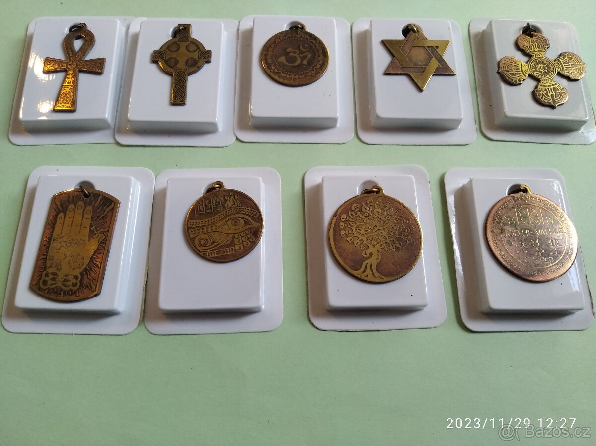 Amulety - přívěsky