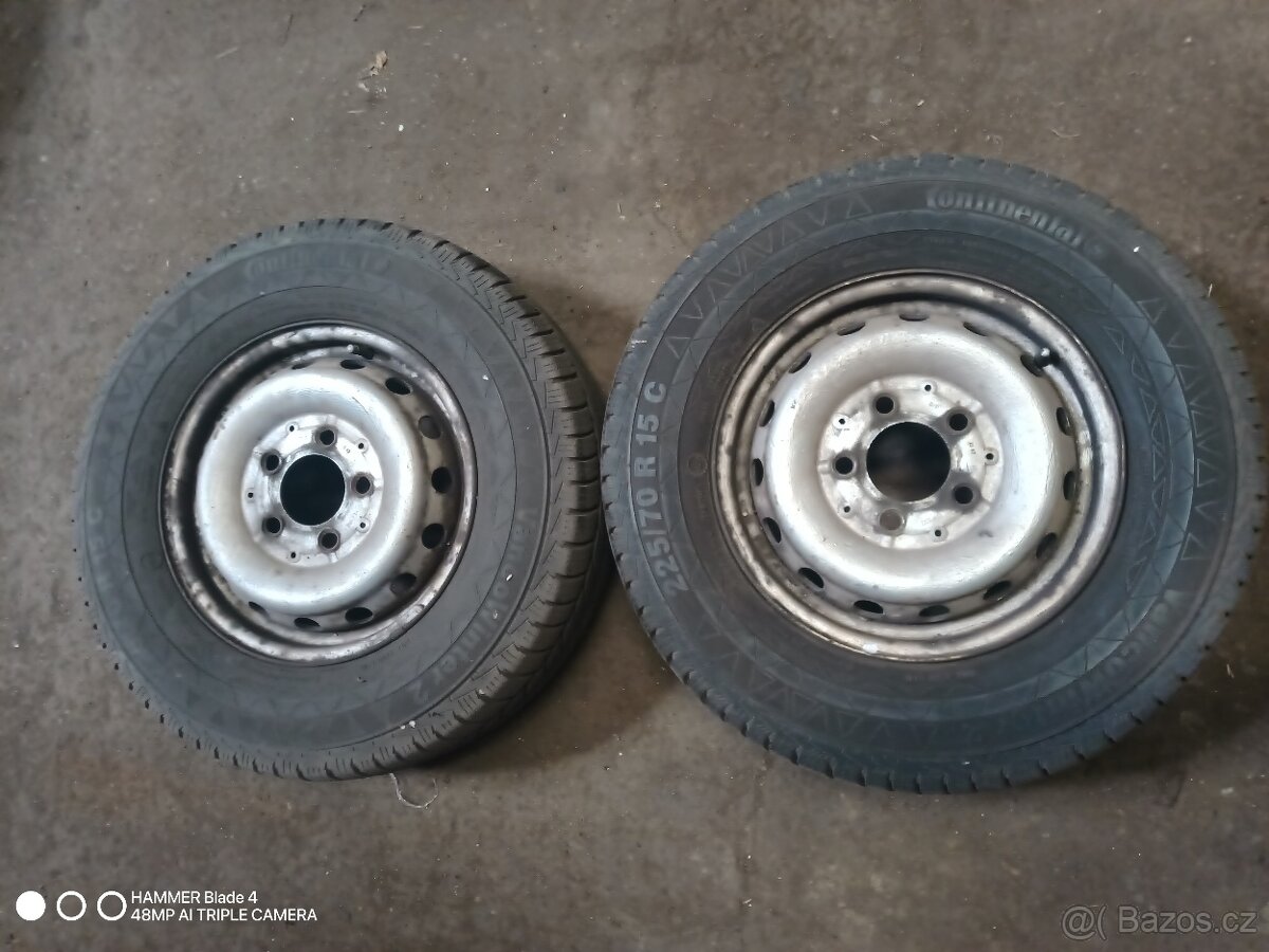 Kola na Mercedes Benz Sprinter R15 pneu 225/70