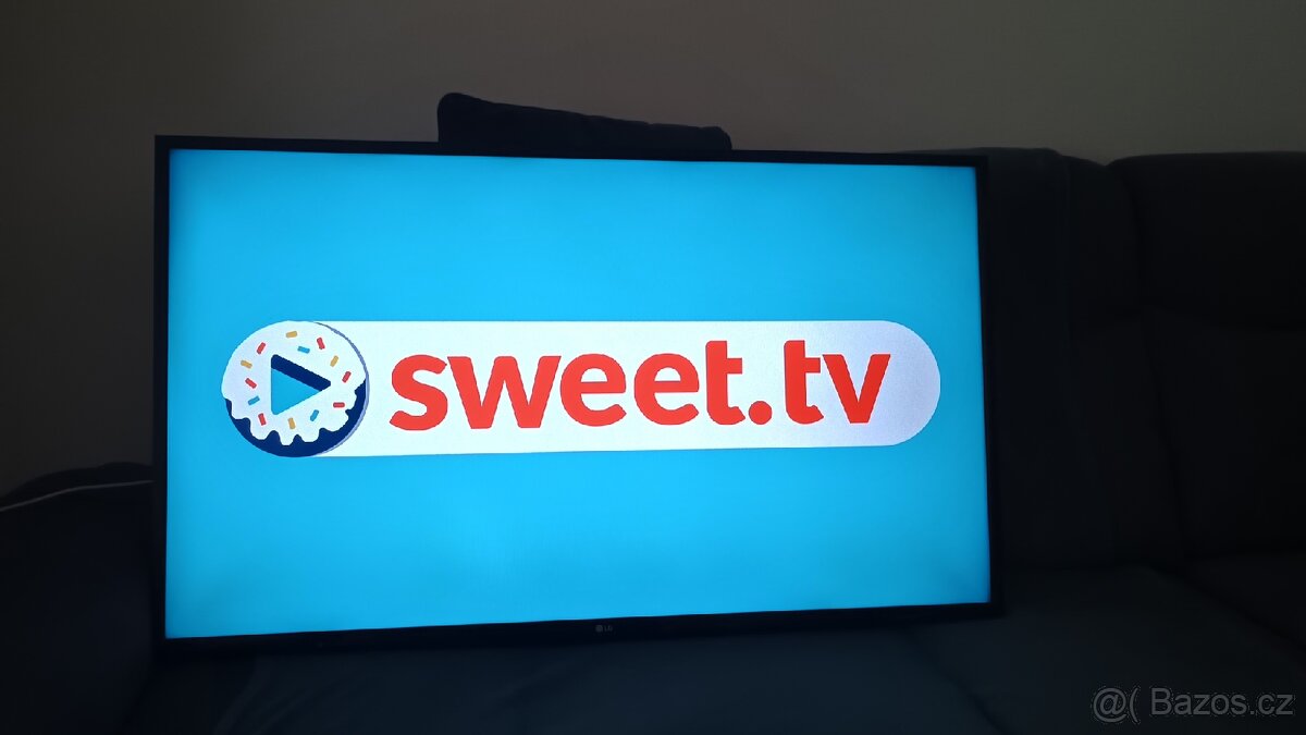 led LG 49LH590V