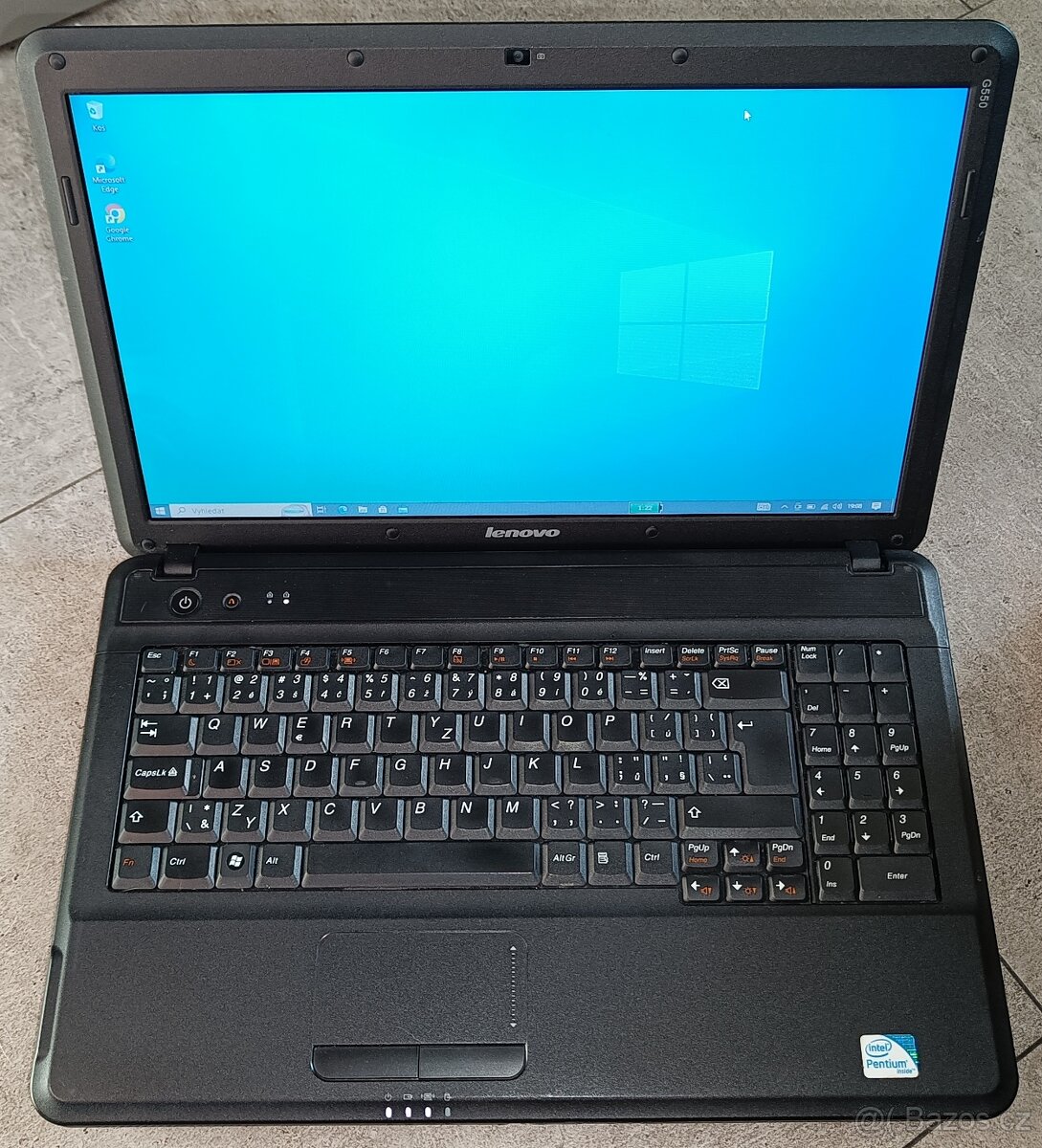 Lenovo G550,CPU T4300,Win 10,HDD 500GB,RAM 8GB,15.4 palců