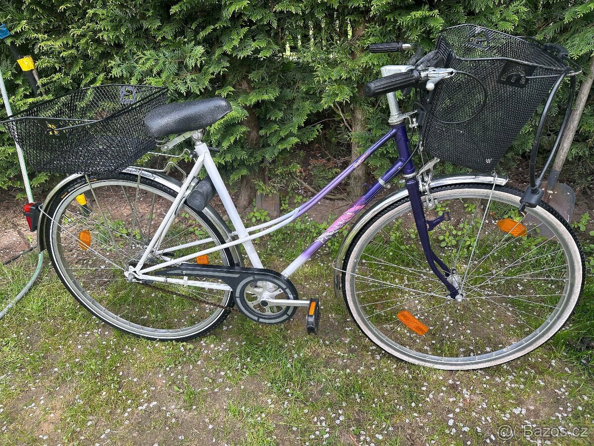 Dámské kolo Pegassus 28" pěkné