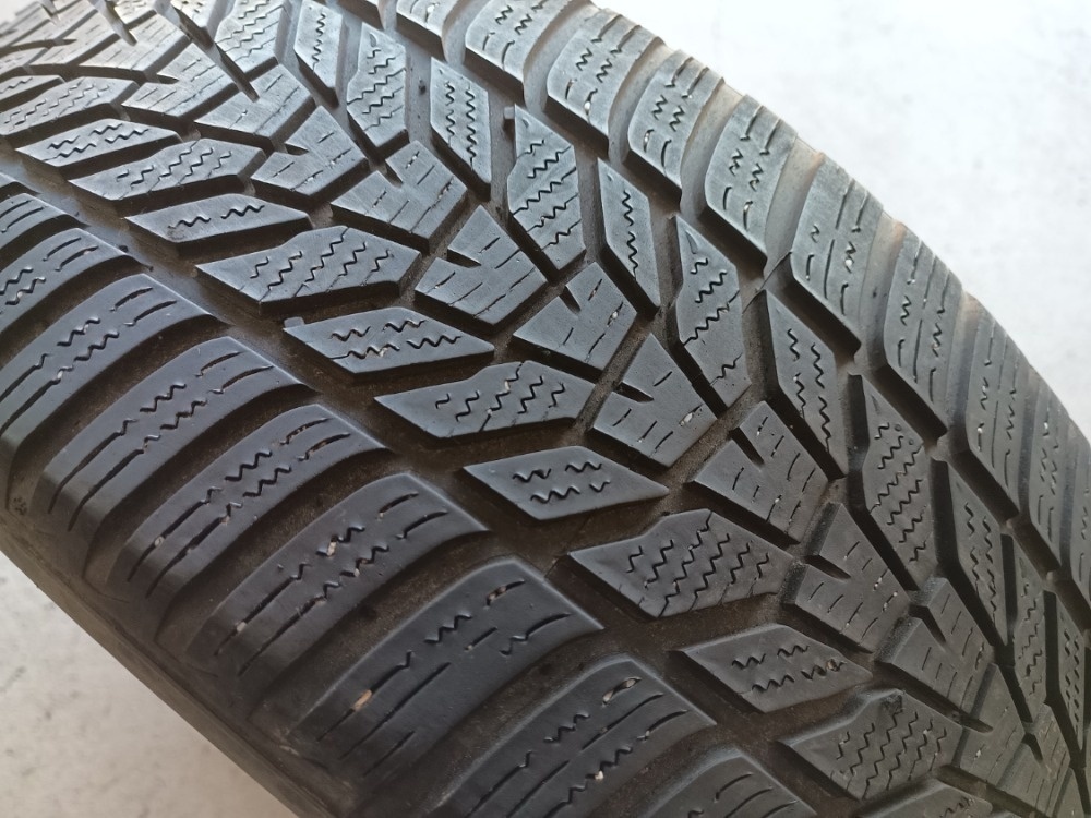 225/55 R18 HANKOOK (1422)