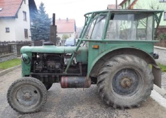 Zetor super 50.