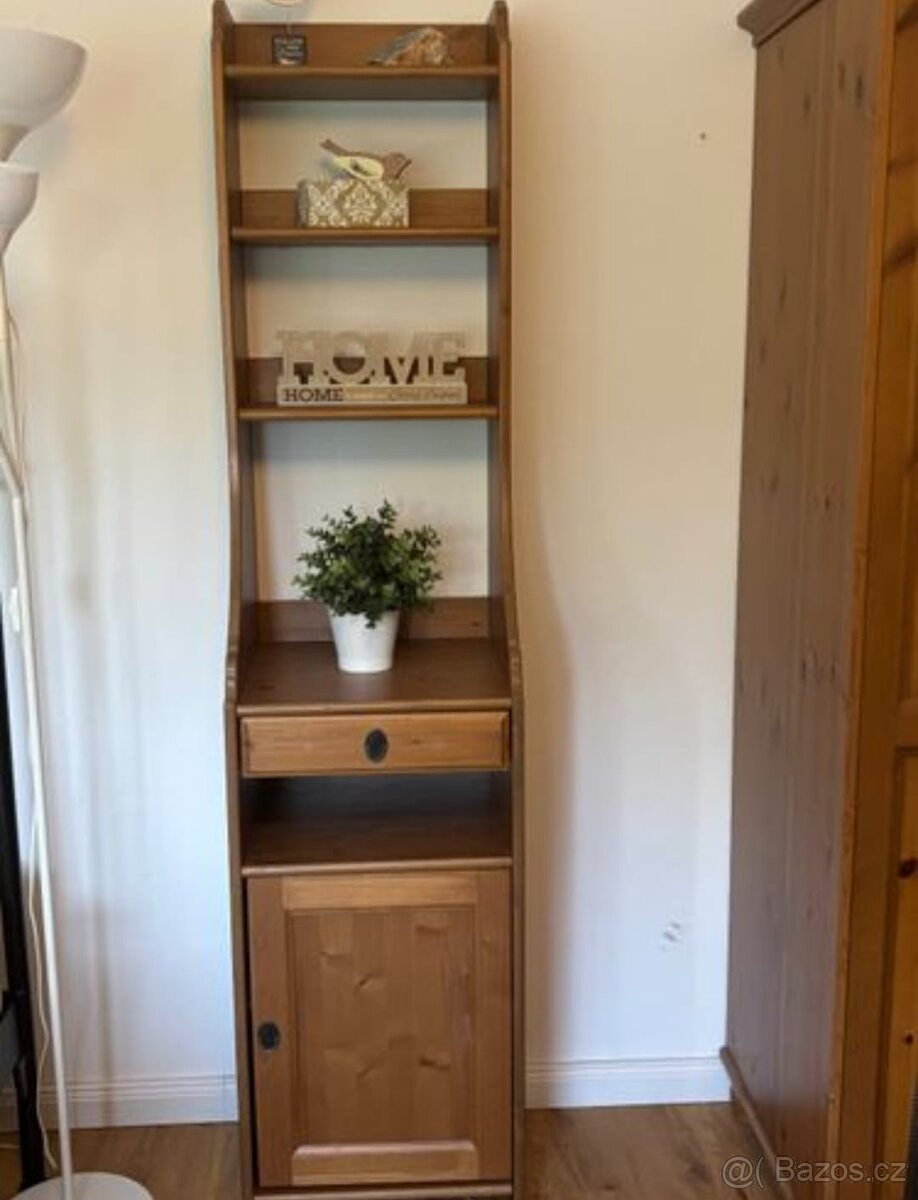 SKŘÍŇKA IKEA LEKSVIK