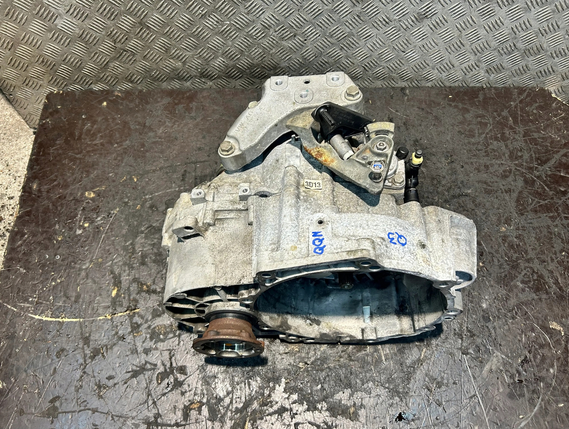 Audi Q3 manuální převodovka QQN