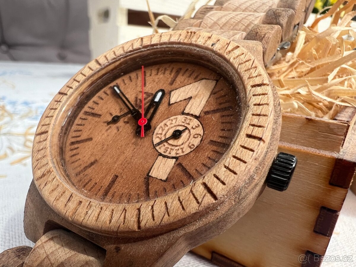Dřevěné hodinky typ ONE - nové