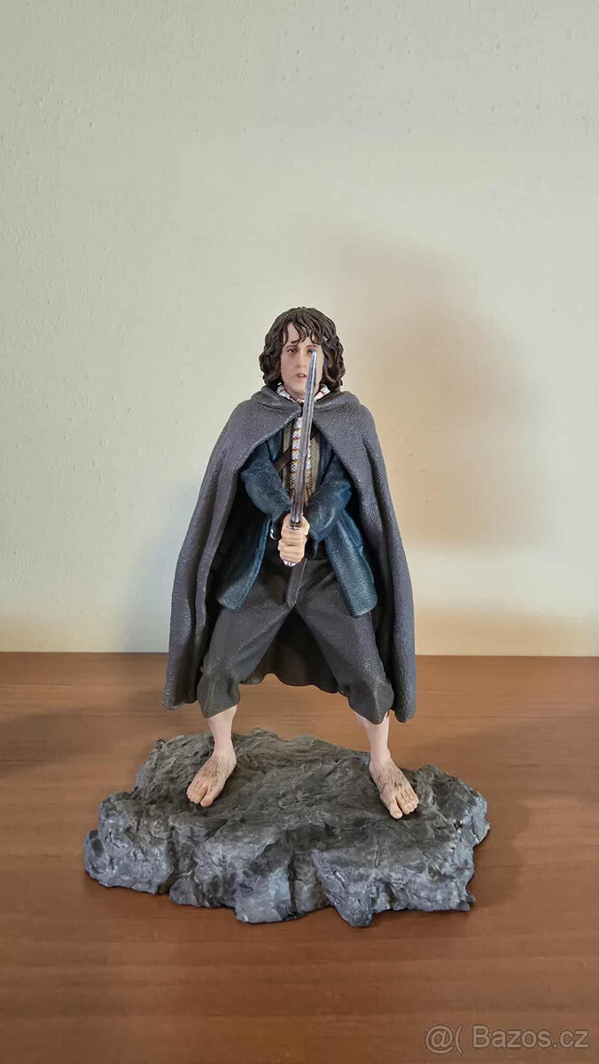 Kompletní sada sošek hobitů z Pána Prstenů od Iron Studios