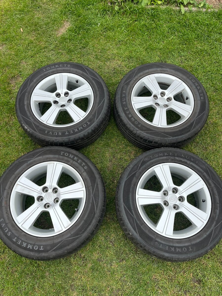 215/65 R16 Subaru alu kola Enkei