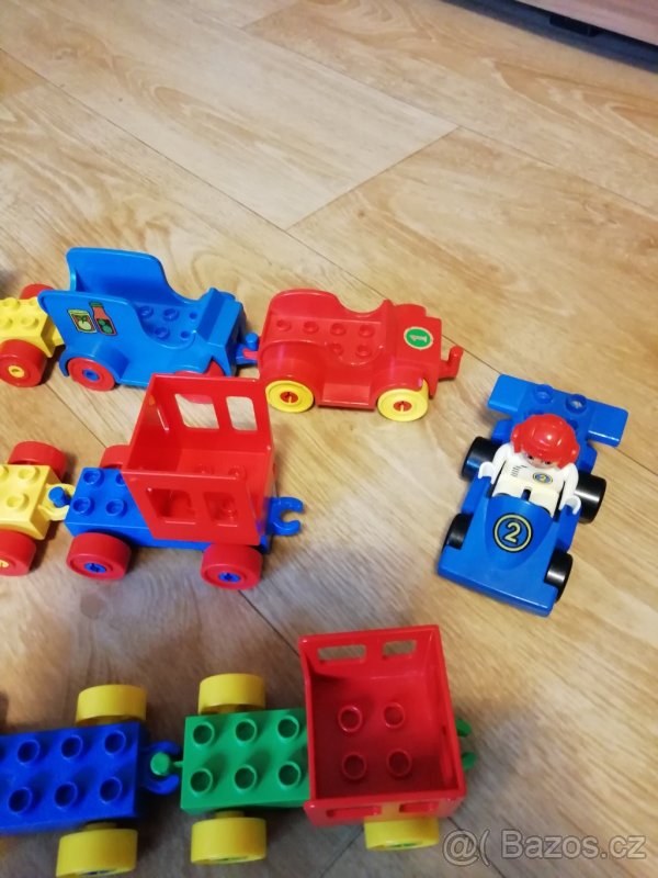 Lego duplo vláčky