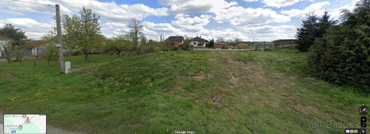 Stavební pozemek v Bobrové