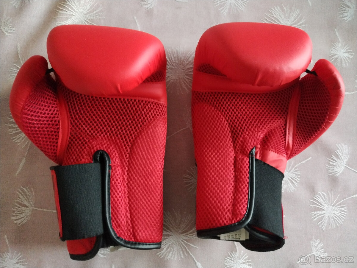 Boxerské rukavice vel S