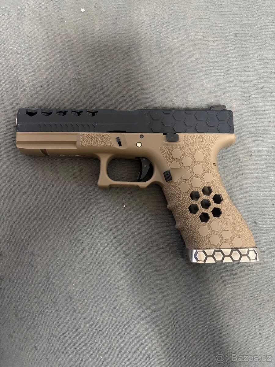 Airsoftový Glock AW customs blowback