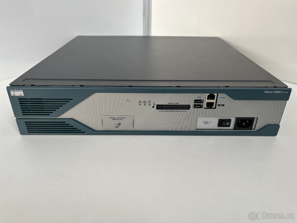 Kvalitní router Cisco 2811