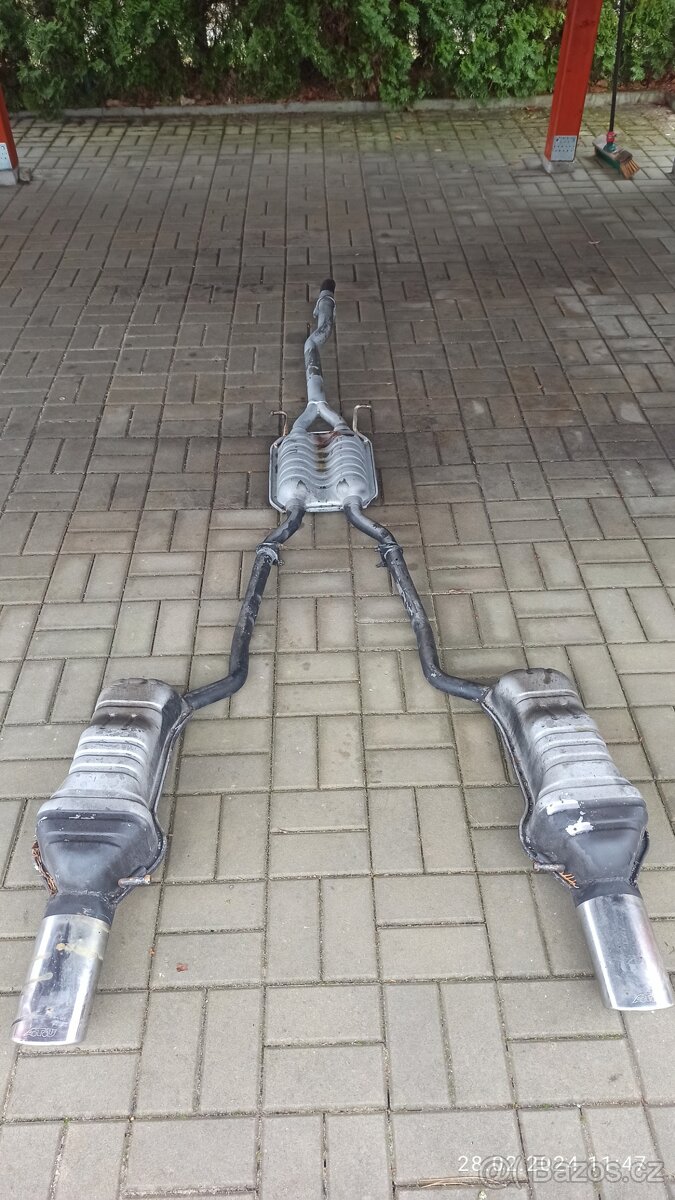 VW PASSAT B5 Synchro r.v.99 - výfuk, výfuky