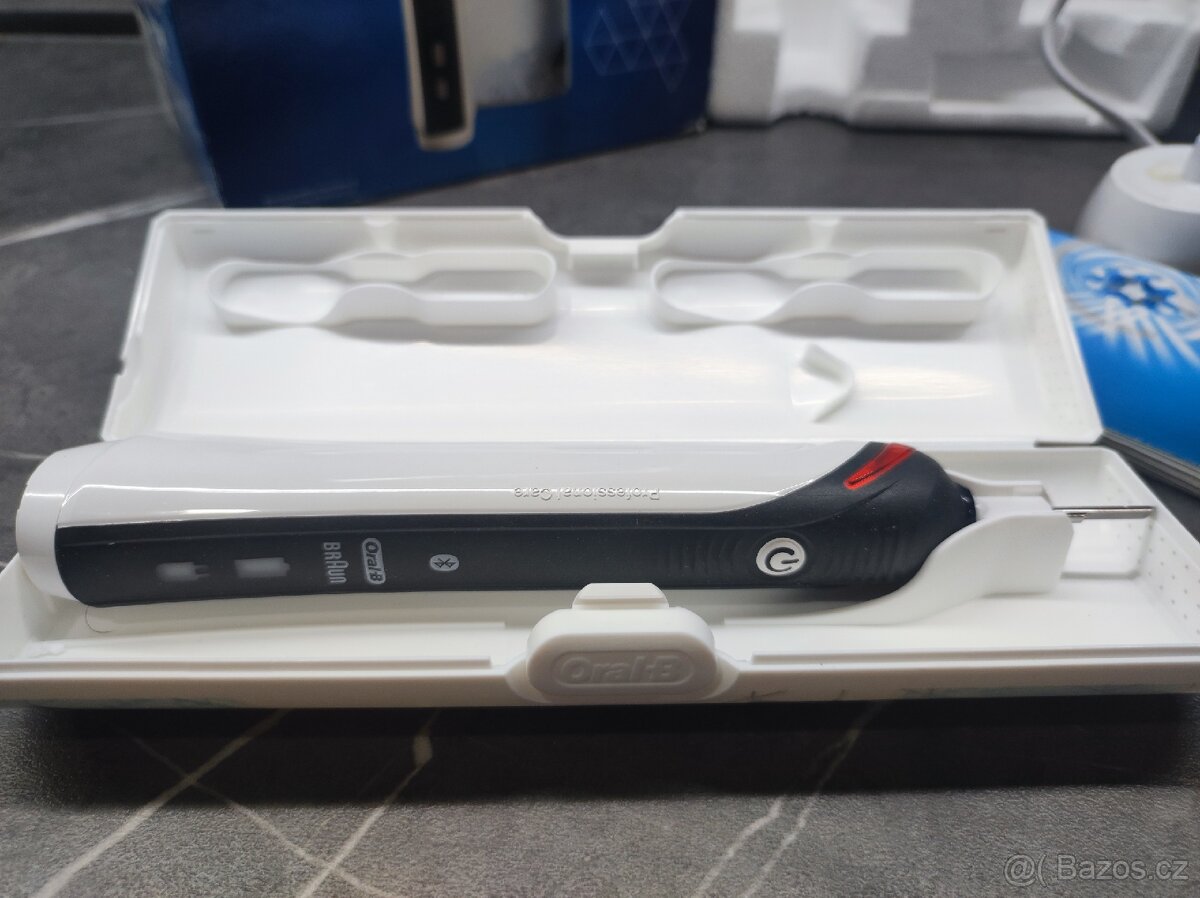 Elektrický zubní kartáček Oral-B