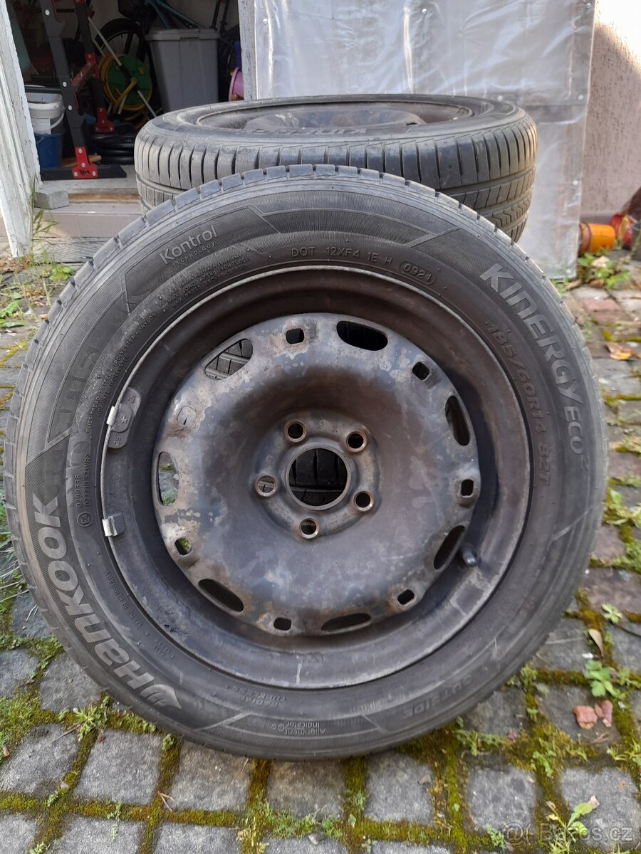 Letní pneumatiky na Fabii 1