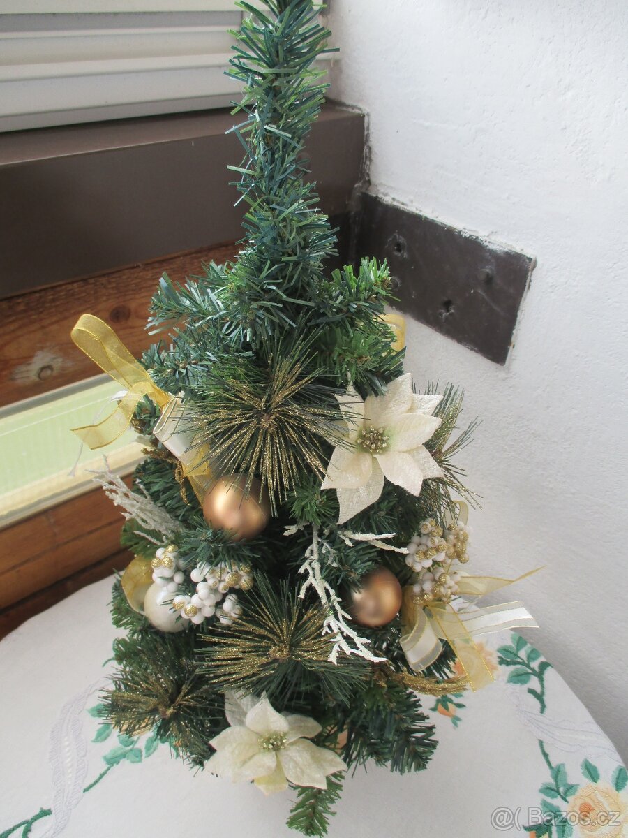 Stromeček s osvětlením-výška 60cm