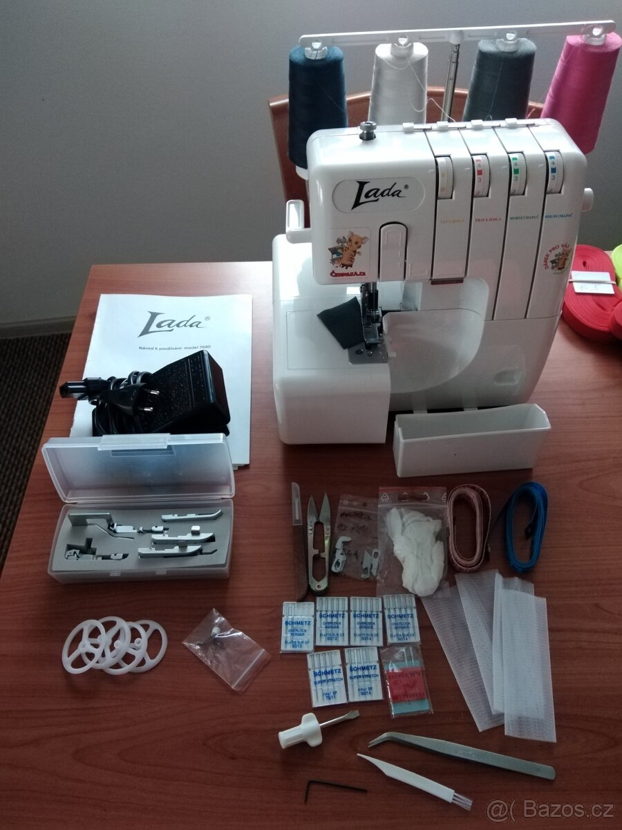 Overlock LADA 700D
