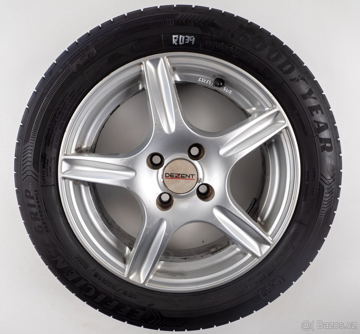 Suzuki Swift - 15" alu kola - Letní pneu