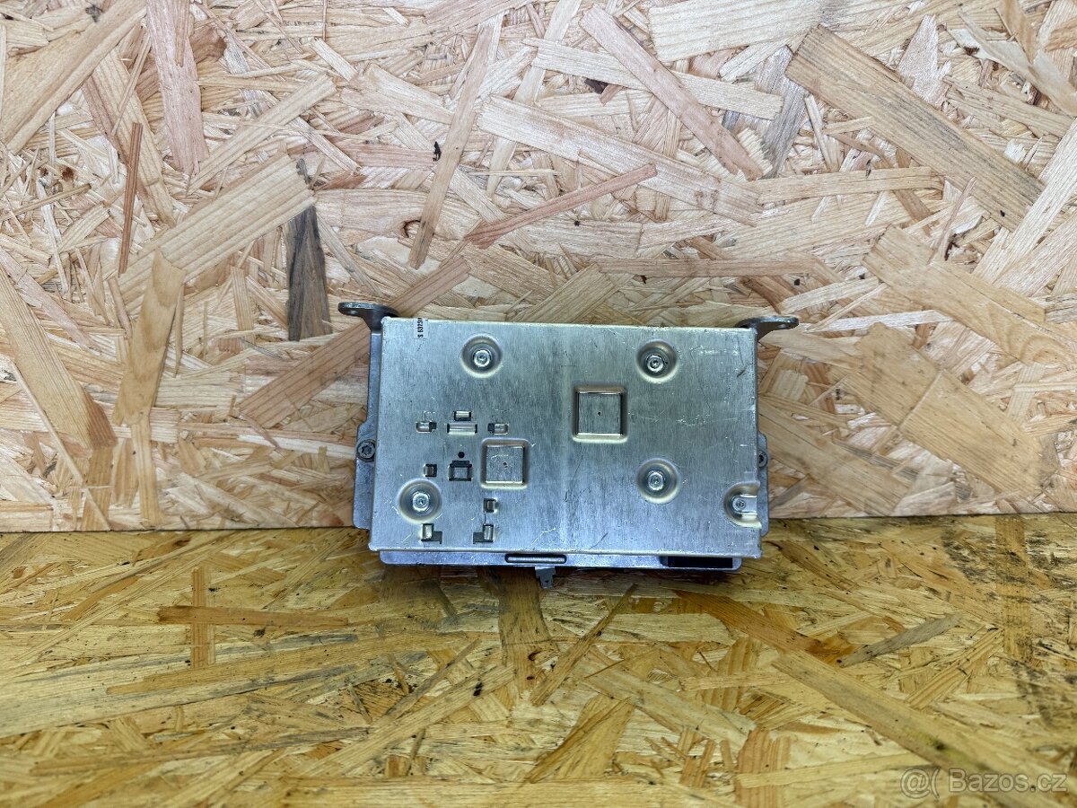ZESILOVAČ AUDI A5 8T 8T0035462