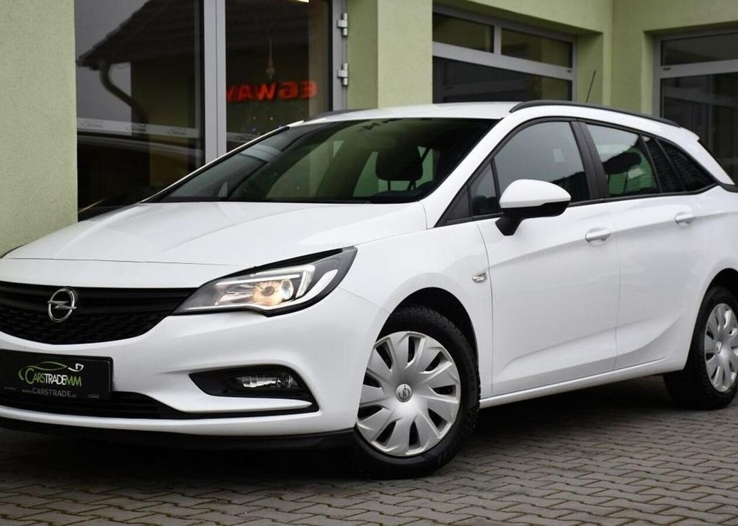 Opel Astra 1.6CDTi FLEET SELECTION ST ČR