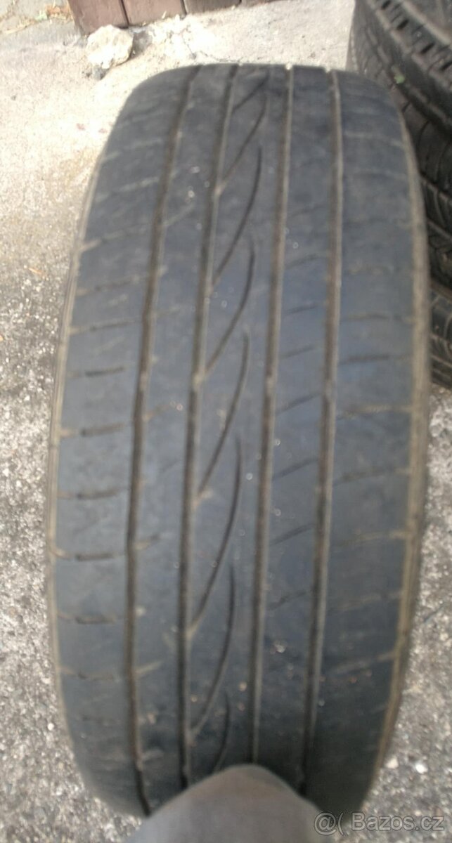 4ks pneu 185/60 R15 88H FALKEN