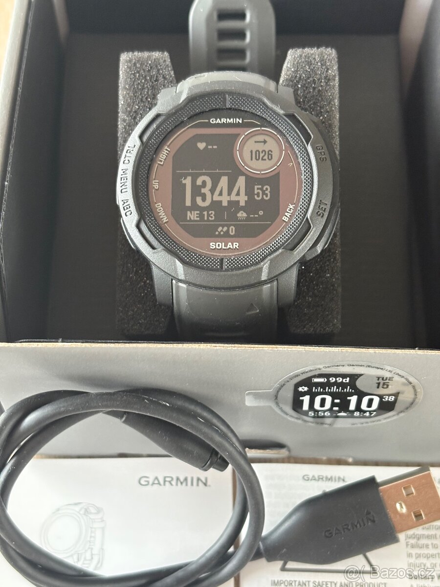 Garmin Instinct 2 SOLAR - velmi zachovalé