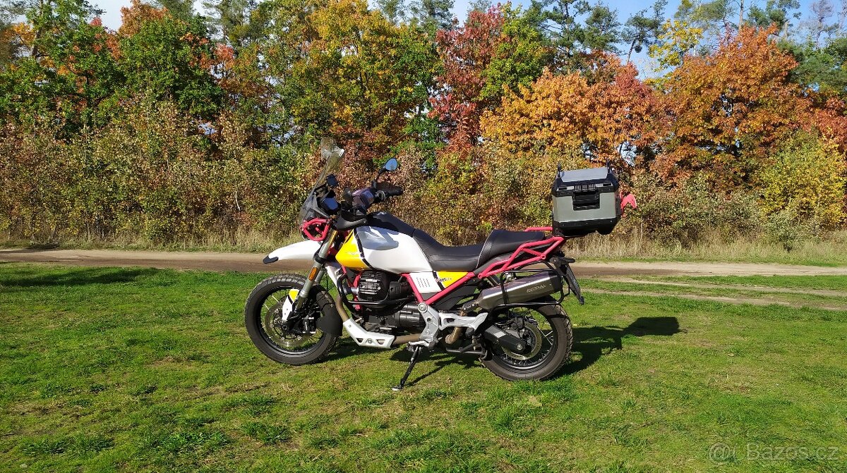 Moto Guzzi V85 TT/ 2019