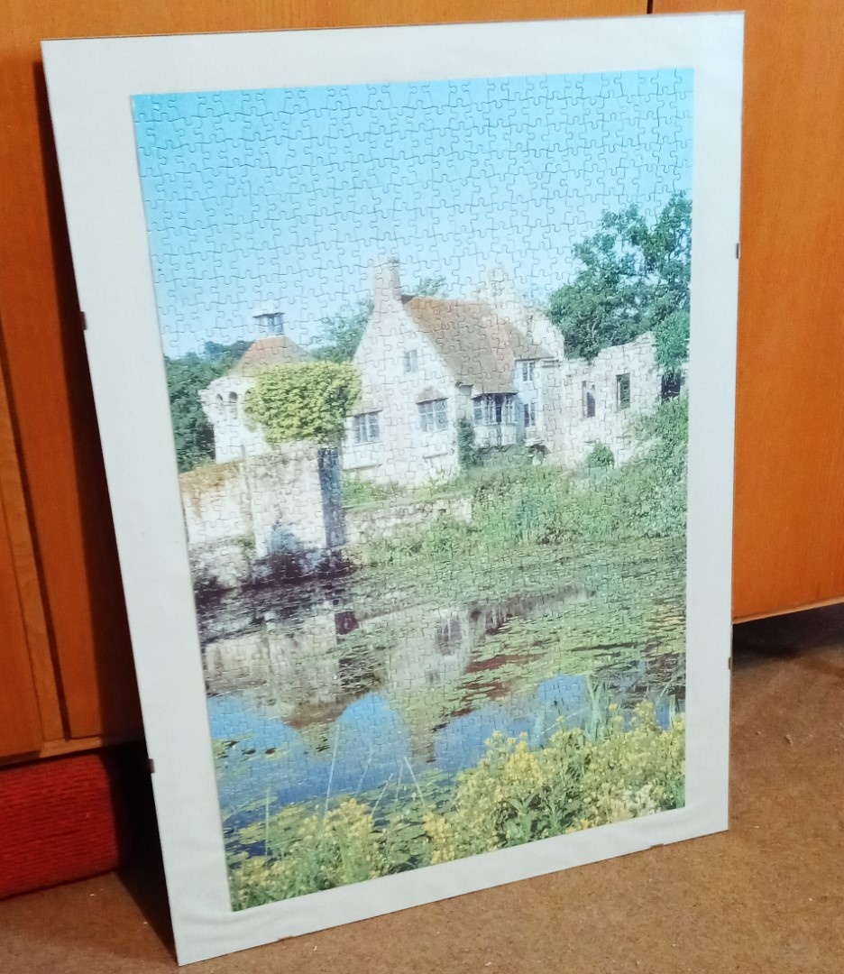 Složené puzzle v kliprámu 1008 kusů